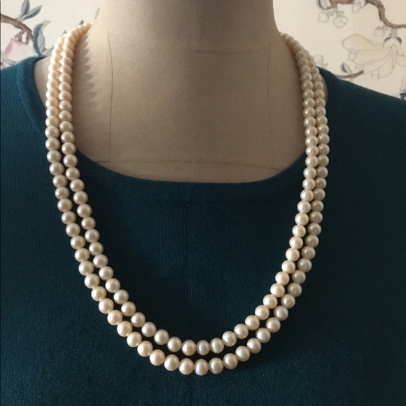 VTG Double Strand Faux Pearls - Picture 2 of 7